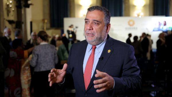 Рубен Варданян после отставки заявил, что не покинет Нагорный Карабах