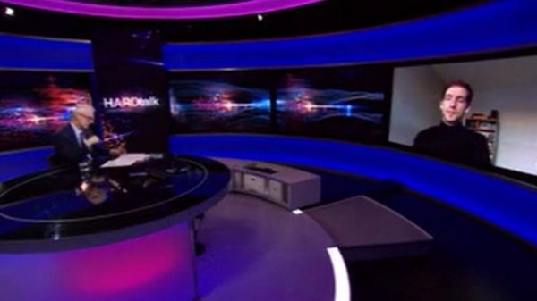 Главный редактор "Дождя" Тихон Дзядко в интервью Би-би-си: режим Путина фашистский и хуже быть не может