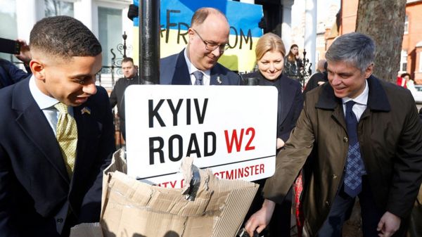 Киевская улица в Лондоне. Около посольства России в Британии появилась Kyiv Road