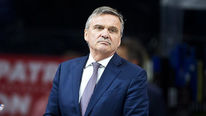 Бывший глава Международной федерации хоккея Рене Фазель получил российский паспорт и стал бизнес-партнером Геннадия Тимченко