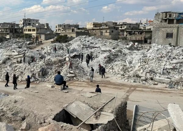 "Ни палаток, ни помощи": почему сирийцы считают, что после землетрясения их бросили на произвол судьбы