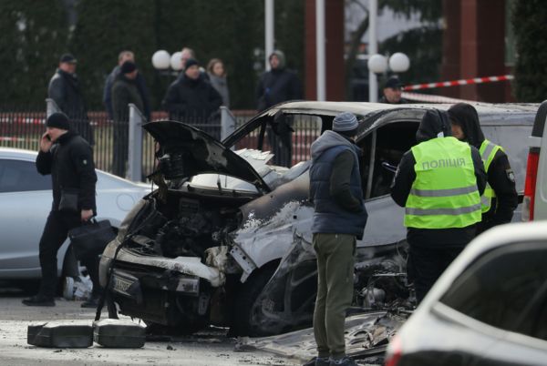 "Я видел взрыв из окна". Киевляне рассказывают о российском ракетном ударе