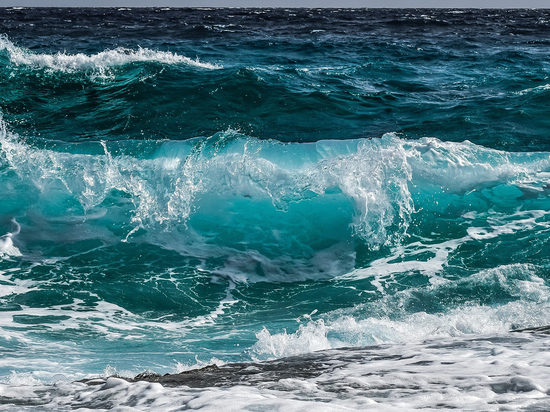 Гарвардский физик решил отыскать в океане инопланетный артефакт