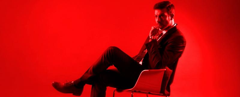 Не сидите со скрещенными ногами. Эксперт по анатомии объясняет почему.