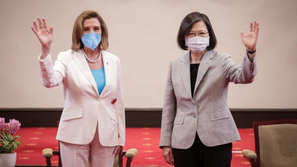 Китай отрабатывает окружение Тайваня. Армия КНР проводит учения вокруг острова