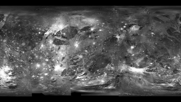 Космический зонд Juice отправился к лунам Юпитера, чтобы узнать, могла ли там зародиться жизнь