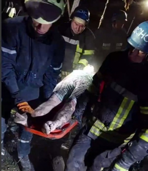 Российские войска ночью обстреляли Запорожье. Погибли отец и дочь