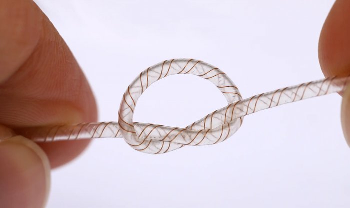 Ткань с полыми волокнами охладит или согреет в зависимости от погоды