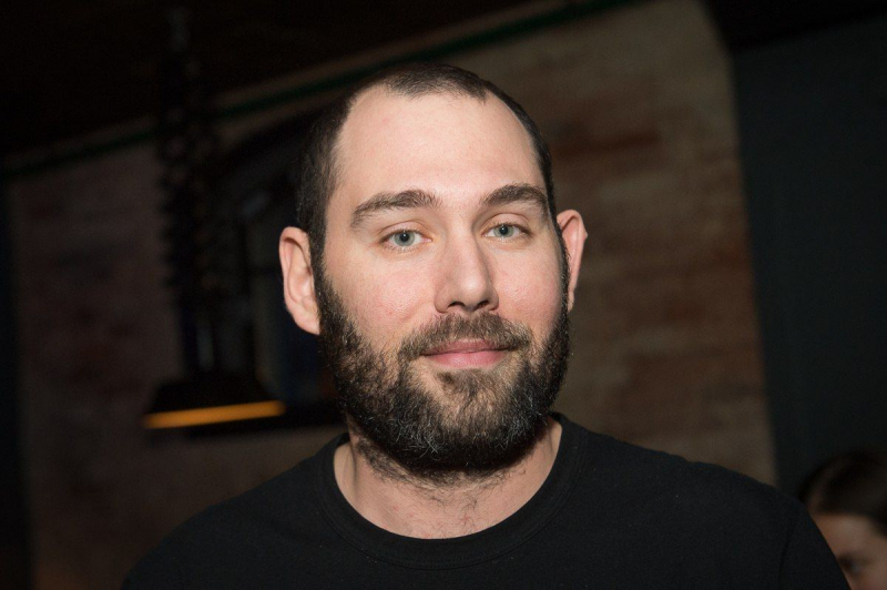 В России объявили "иностранными агентами" комика Семена Слепакова, издание "Агентство" и Фонд Карнеги за международный мир