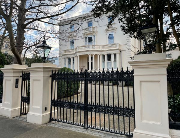 В Британии офшорные фирмы обязаны под угрозой штрафов раскрыть бенефициаров недвижимости. До сих пор никого не оштрафовали