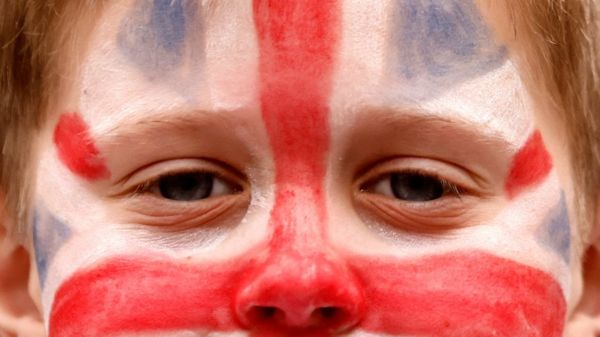 После коронации Карла III: праздник на улицах и грандиозный концерт в Виндзоре &ndash; фотографии