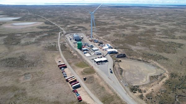 Ferrari пока не собирается отказываться от бензинового двигателя. Хотя его скоро запретят в развитых странах