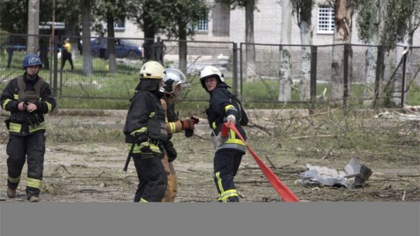 Ракетный удар по Днепру: разрушено медицинское учреждение, погибли три человека
