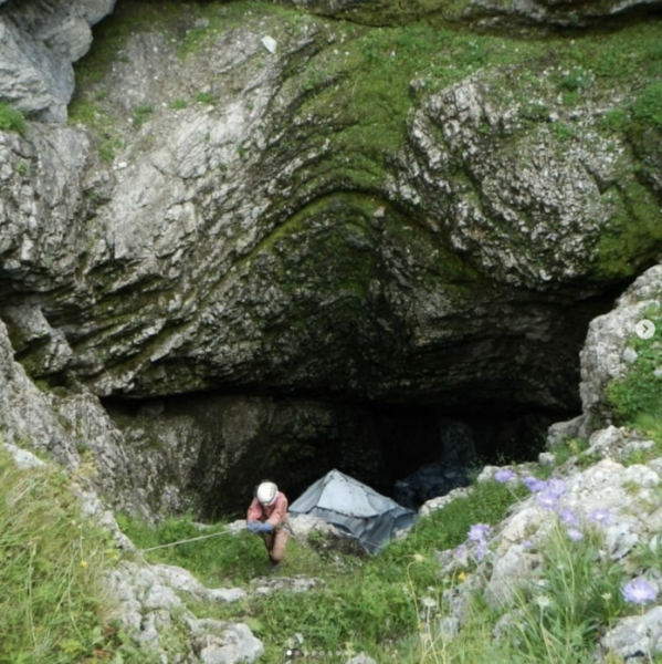 Крубера: самая впечатляющая и устрашающая пещера, которую мы когда-либо видели