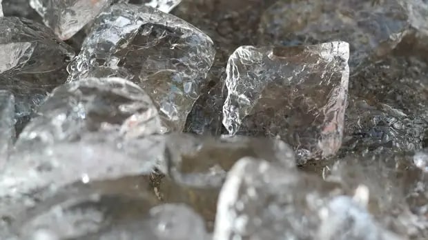 Земля - сокровищница алмазов: ученые обнаружили огромные запасы в ее недрах