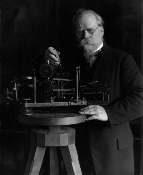 Какая температура ядра Земля и почему оно горячее Солнца