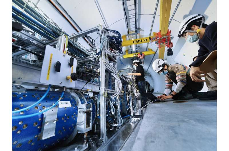 Новый этап: Нейтрино впервые обнаружены внутри коллайдеров частиц