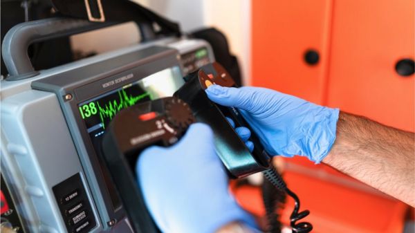 Полтора километра на инвалидной коляске: как санкции Евросоюза против России сказались на маломобильных беженцах из оккупированных областей Украины