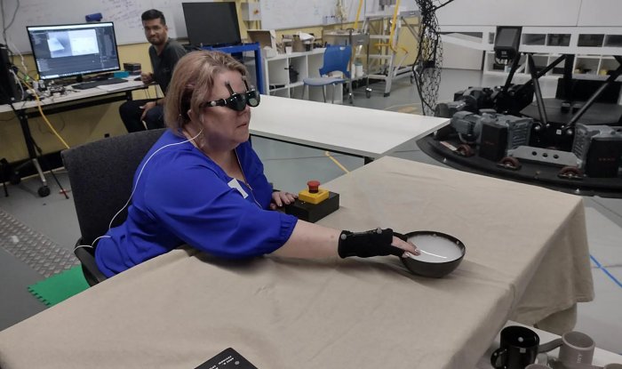 Очки с эхолокацией как у летучих мышей &laquo;вернут&raquo; зрение слепым людям