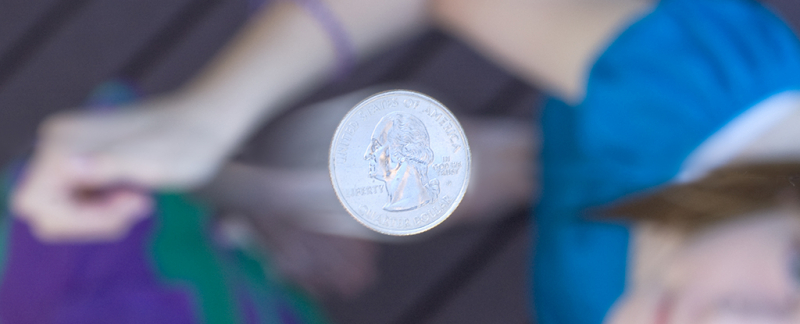 Орел или Решка: Новый эксперимент показал, что броски монет не так случайны, как мы думали