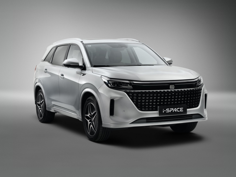 Электромобильный бренд Evolute анонсировал выпуск первого семиместного гибрида