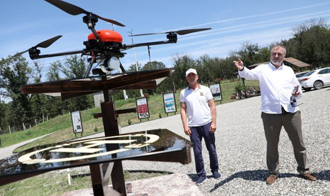 В Чечне работают над технологией роя дронов для разминирования местности