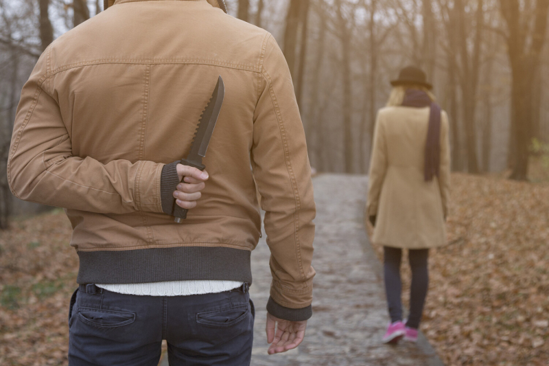 Психолог рассказал, как среди людей появились маньяки