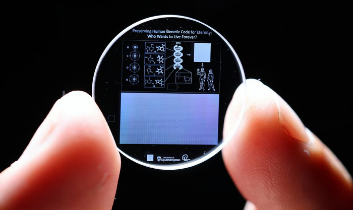 Пятимерный &laquo;кристалл вечности&raquo; сохранит 360 Тб данных миллиарды лет