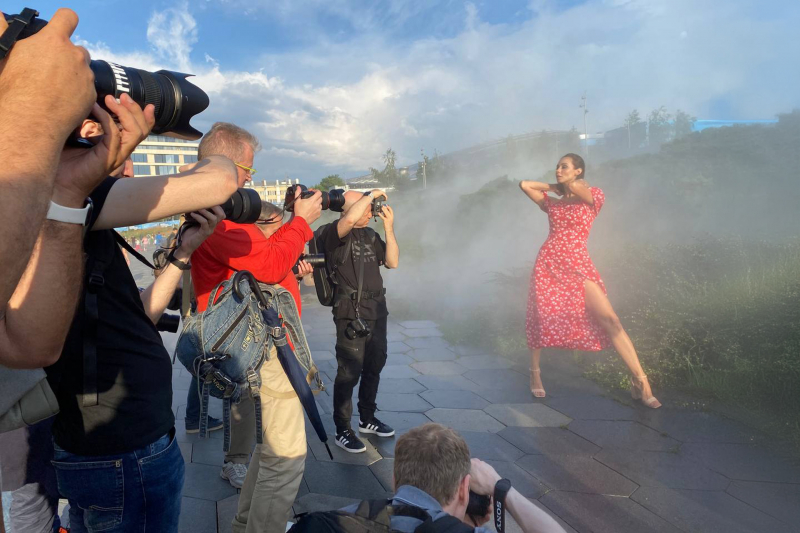 12 месяцев творчества: шаг за шагом к идеальному фотоальбому с Adobe Photography Plan