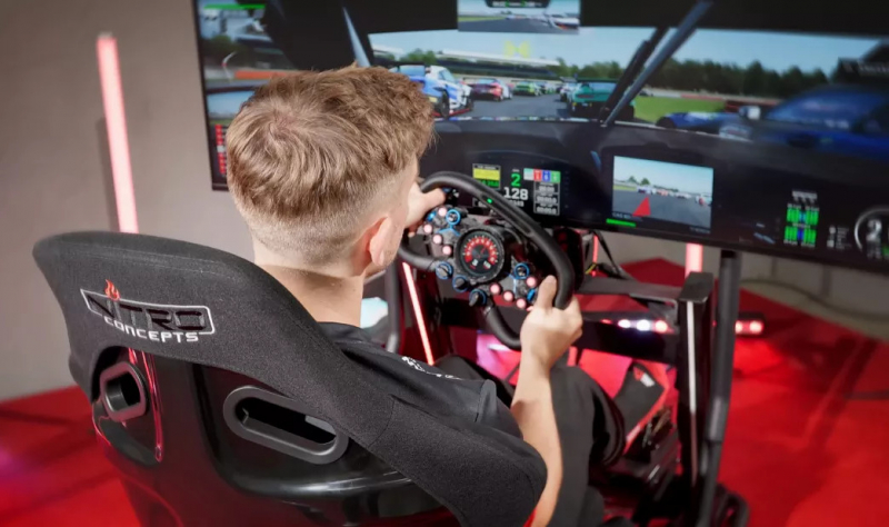 Гоночные симуляторы Nitro Concepts позволят игрокам буквально &laquo;почувствовать набегающий ветер&raquo;