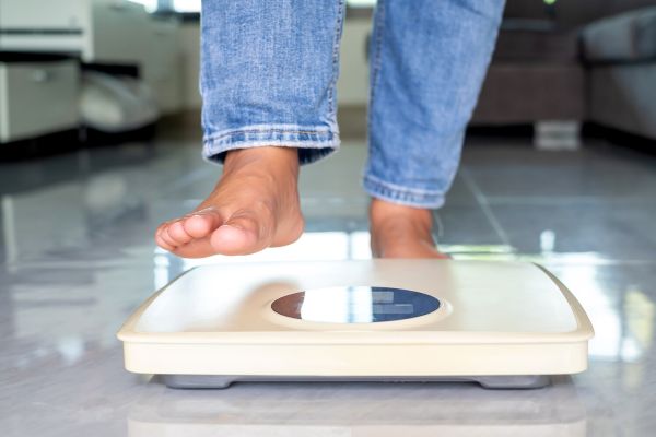 Ученые выяснили, как набор веса влияет на уровень счастья