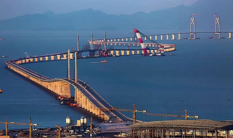 Один из самых длинных мостов в мире построен с использованием бамбука