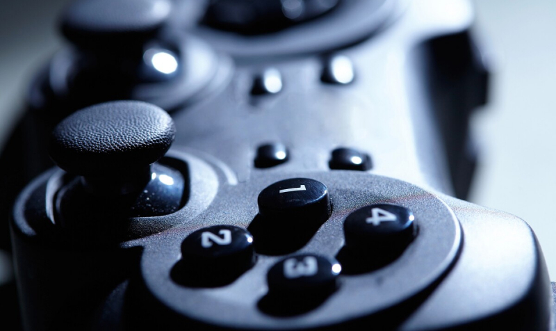 Самая маленькая видеоигра в мире позволит поиграть истребителем на наноуровне