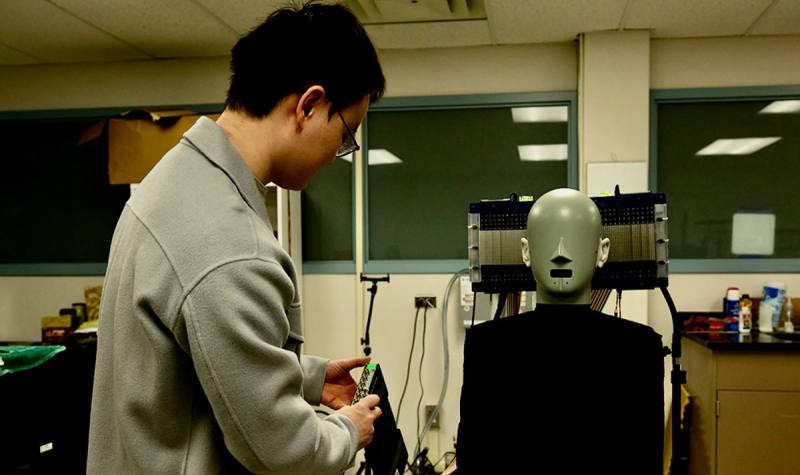 Виртуальные наушники воспроизводят звук, который слышит только их владелец