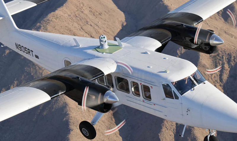 Самолет смог установить связь с орбитальным спутником по лазерному лучу