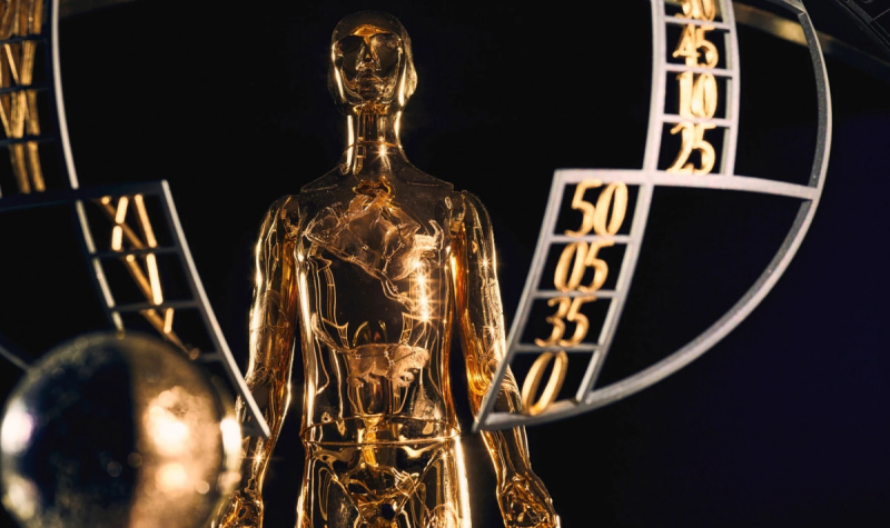 В уникальных часах La Qu&ecirc;te du Temps трудится маленький искусственный астроном