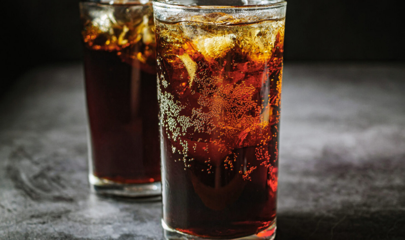 Врачи исцелили женщину при помощи диетической колы