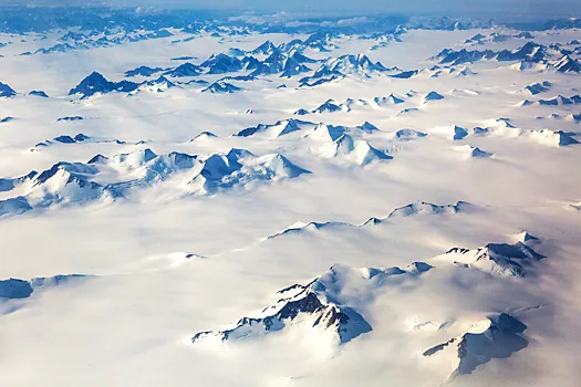 Загадочное открытие в&nbsp;ледяном щите Гренландии вызвало ожесточенные споры