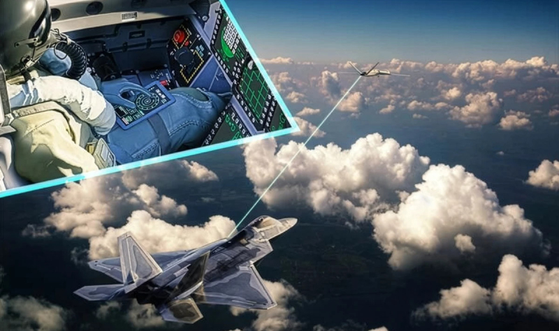 Исторический момент: истребитель F-22 впервые взял под контроль боевой беспилотник