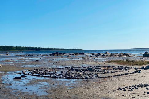 Загадки Белого моря: как карельские ученые искали лабиринты, а нашли древние скульптуры