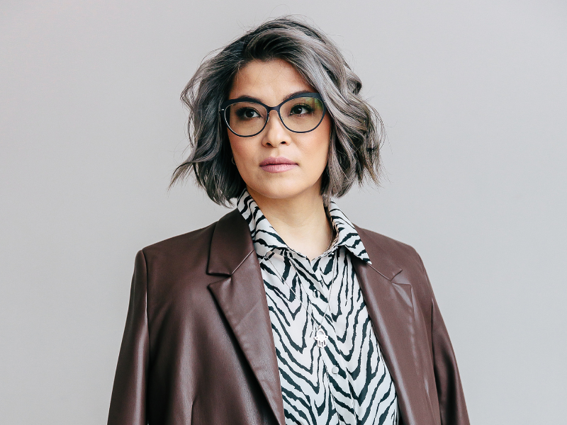 Юлия Куликова-Цай — системный бизнес-консультант executive-уровня, стратегический партнёр первых лиц и бизнес-ментор.