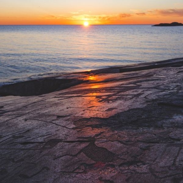 Творчество каменного века. ЮНЕСКО включило петроглифы Карелии в список Всемирного наследия