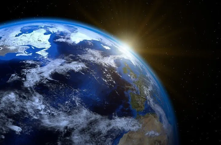 Астробиологи считают, что Земля может быть разумным существом