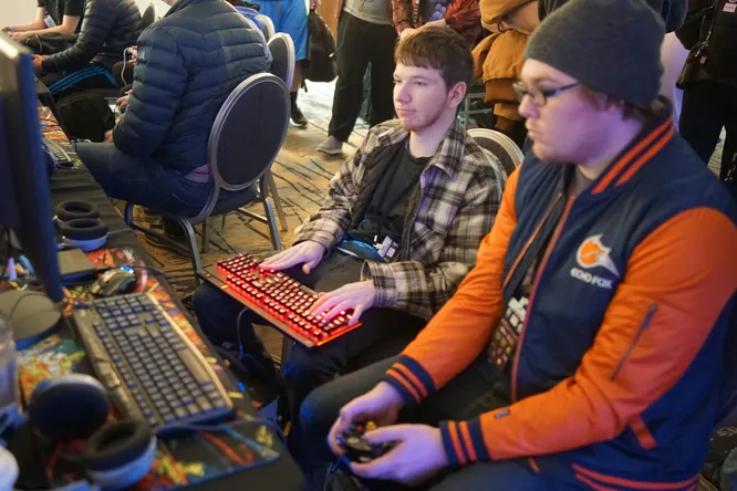 Исследование: жестокие видеоигры не усиливают агрессию и даже могут быть полезны