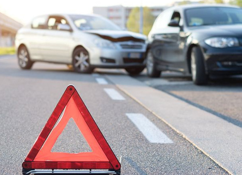 Когда требуется помощь специалиста на месте аварии