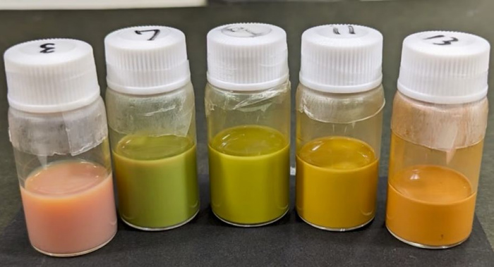 Нанокраски сделают самолеты легче