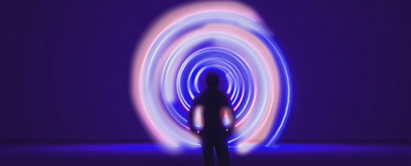 По мнению физика, путешествие во времени возможно