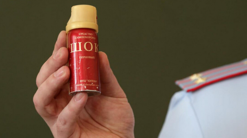 Росгвардия закупит 32 000 перцовых баллончиков. На них служба потратит до 84 млн рублей